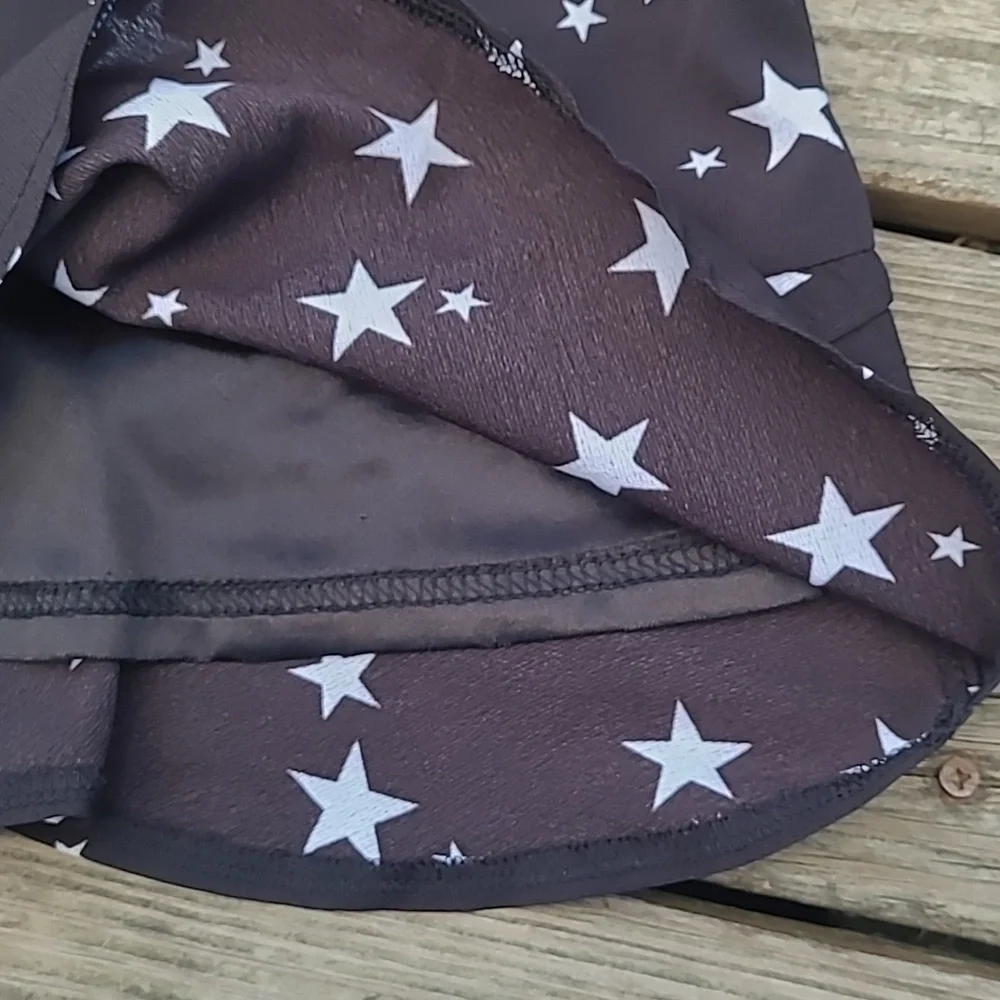 Nasty Gal Y2K Style Black Ruffle Star Print Mini Skirt Womens Size 4 - Picture 7 of 15